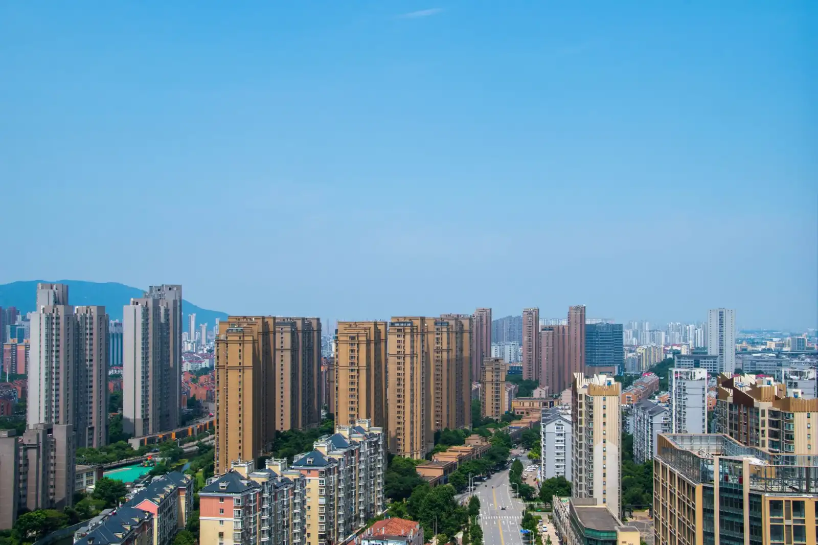 北斗定位系统在老人防走失设备中的规模化应用分析