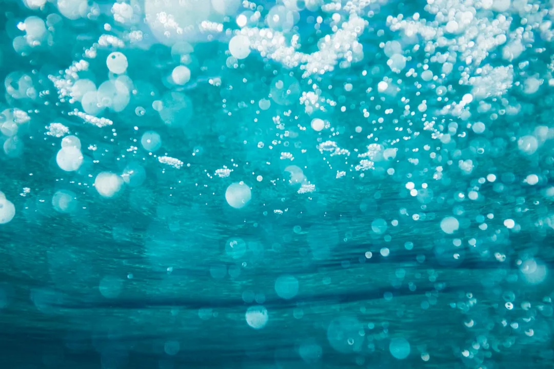 车载追踪器在冷链物流运输中的温度监控联动方案